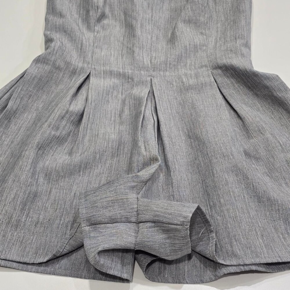 Romeo + Juliet Couture ✦ Gray Striped Sweetheart Romper ✦ Pleated Cotton Blend M - Picture 9 of 11